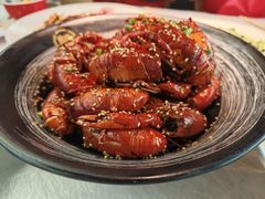 -肥肥虾庄·金牌油焖大虾(沙湖店)