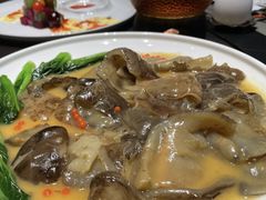 家传红煨裙边-墨泉峰味(润和国际广场店)