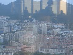 -怡豪大饭店·49楼旋转自助餐厅