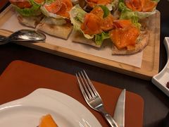 -卡佩罗意大利餐厅及酒吧Al Cappello Trattoria