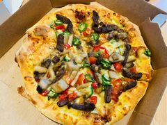 澳洲和牛芝香菌菇披萨-达美乐比萨(大冲店)