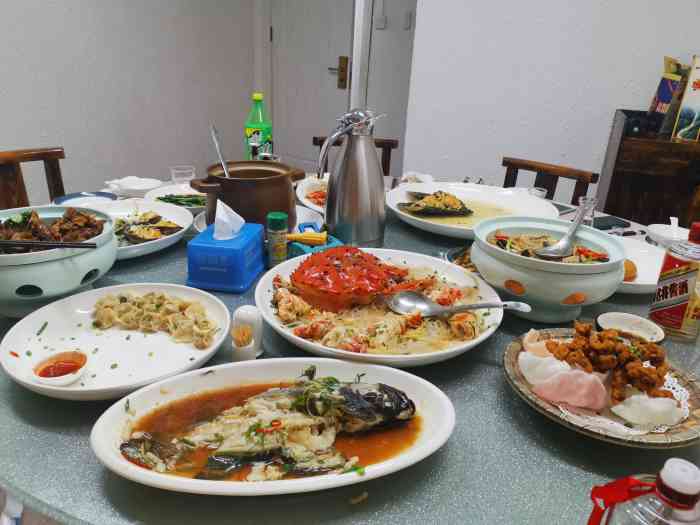 水天一色·老厦门海鲜馆(吉家店)-"导航导到的,隐藏在像钢材店门面