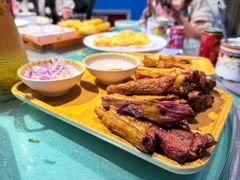 -乡村馕坑肉·烧烤·新疆菜·本地人更爱吃(阿勒泰首店)