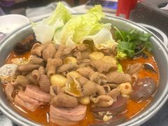 -彭记铁锅肥肠(东四总店)