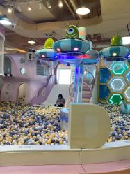 -多多淘儿童体验中心(重庆来福士店)