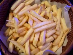 -大连君悦酒店 · VIVA(星海广场店)