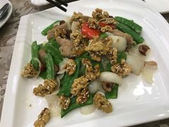 琥珀核桃炒羊肉-新兴家喻酒家·羊城名宴(昌岗店)