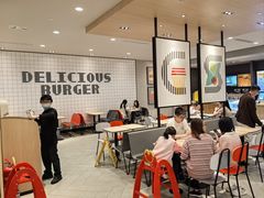-麦当劳(伦敦人店)