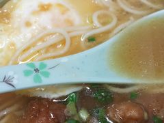 大牌面加荷包蛋-好吃黄鱼面馆(浦发广场店)