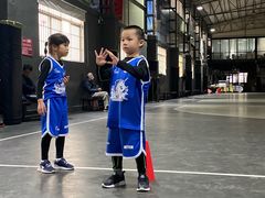 -东方启明星篮球培训(击掌校区)