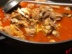 招牌铁锅炖羊肉-羊故事·西北融合菜(华侨城店)