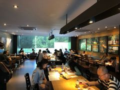 大堂-星巴克(中远两湾城店)