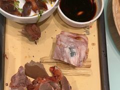 熏卤拼牌-锦色烤鸭·本地菜(学院路店)