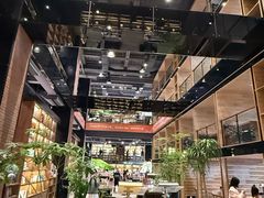 -半山书局(新世纪商城店)