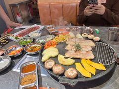 -彭妈家•韩国烤肉料理(张杨路店)