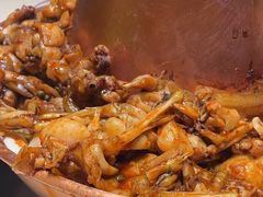 -老佛爷炭火蛙锅直营(清滨路总店)