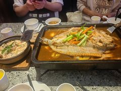 -里岛烤鱼(东港凯虹广场店)