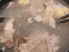 -回味鸭血粉丝汤(新城市广场店)