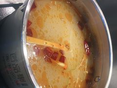 -百品聚旋转火锅(号外店)