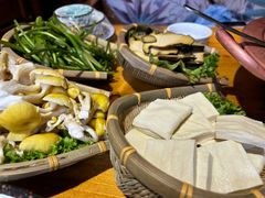-民食香·腊排骨野生菌美食(木府店)