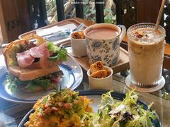 -西关84·History·Art·Cafe
