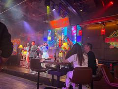 -喜鹊音乐酒馆(西街店)