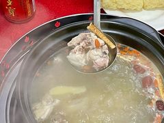 -花苑美食横琴生蚝火锅(拱北粤华路店)