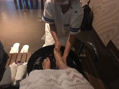 -Let’s Relax Spa(MBK)