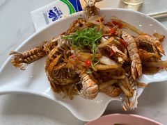 -覃记海鲜美食餐厅