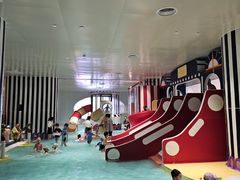 -涨巢·潮玩水疗局