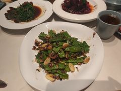 -老周家酱卤猪蹄私房菜(克拉玛依西街店)