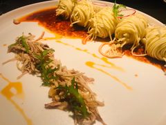 鸡丝拌面-桂满陇天书(南京德基旗舰店)