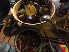 -拈签一笑黄牛肉辣卤串串