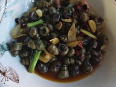 -老鄞江清水龙虾•赵赵家(江北店)