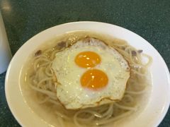 -新奇香冰室(侨华楼店)