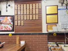 -朱大嘴肥肠血旺(福字街店)