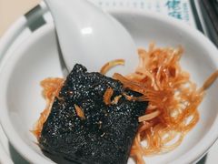 -佬麻雀·新湘菜(东方宝泰店)