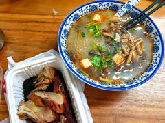 -叶新小吃店(来凤小区总店)