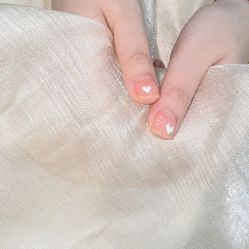 -七彩虹美甲美睫 半永久