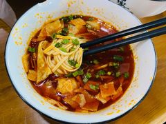 -小崔家臊子面(蔡家坡总店)