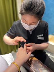 -悦指间美甲美睫