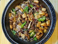 -老钟家烤羊排·敦伊阁清真餐厅胡羊焖饼