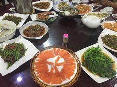 -东江湖游水三文鱼美食城