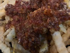 辣肉酱薯条-MI WU FACTORY米屋美食工厂餐厅(绿地店)