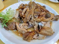 -鹏城人家海鲜酒家·23年老字号(较场尾店)