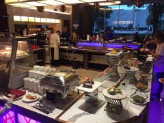 -夏阳湖皇冠假日酒店-自助餐厅