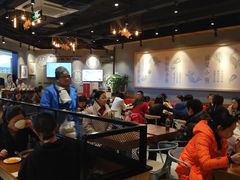 大堂-渝是乎川渝小炒(新世界百货望京店)
