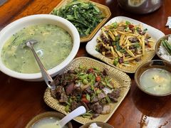 -苗湘食府(十年店)