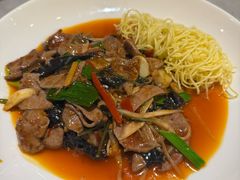 -渝信川菜 · 川味家常菜(财富购物中心店)