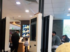 -麦当劳(欢乐谷店)